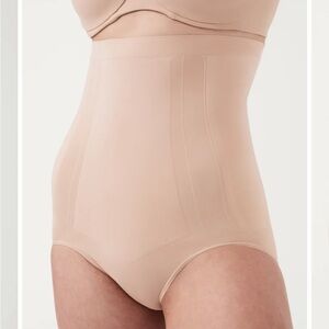 Spanx sculpting high waisted brief
